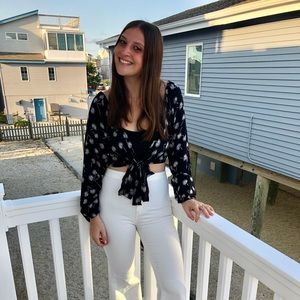 Meet your Posher, Abby